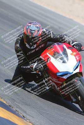 media/Apr-14-2024-SoCal Trackdays (Sun) [[70f97d3d4f]]/11-Turn 10 Inside (140pm)/